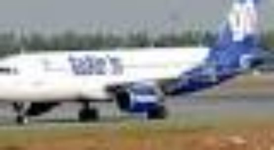 2 GoAir officials arrested for stealing phones from a cargo shipment at airport: Police – Economic Times