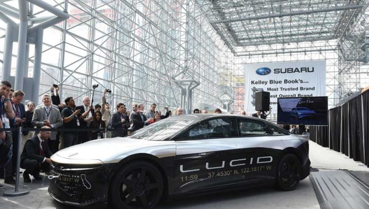 Saudi-backed Lucid in talks to partner with carmaker on electric vehicle tech