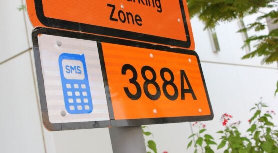 RTA simplifies services for SMS payment of parking fees