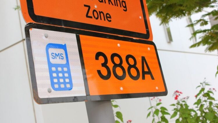 RTA simplifies services for SMS payment of parking fees