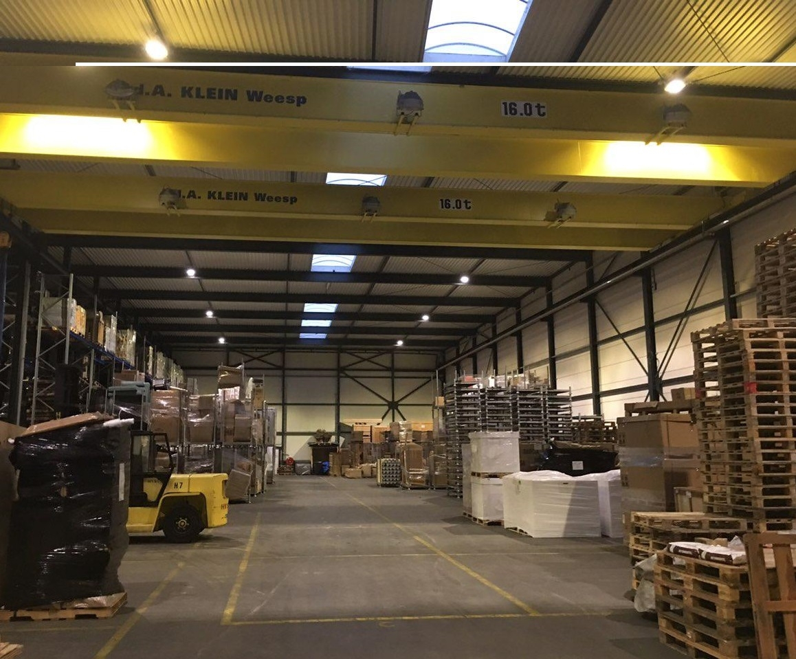 lifting cranes