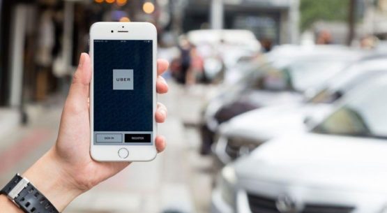 Emirates inks Uber partnership to offer airport transfer deals