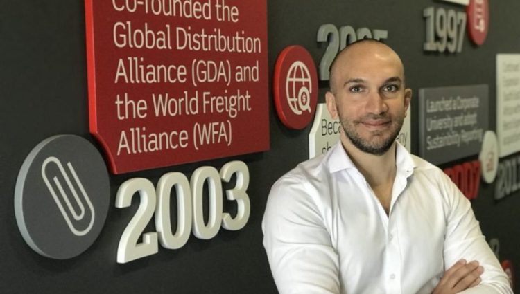 Dubai’s Aramex launches Whatsapp service for customers