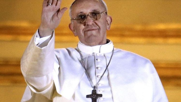 UAE reveals free transport plan for Pope Francis event