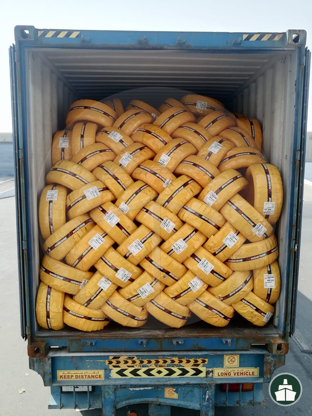 Cross stuffing operation in progress at Jebel Ali — PSS Lines Shipping (06)